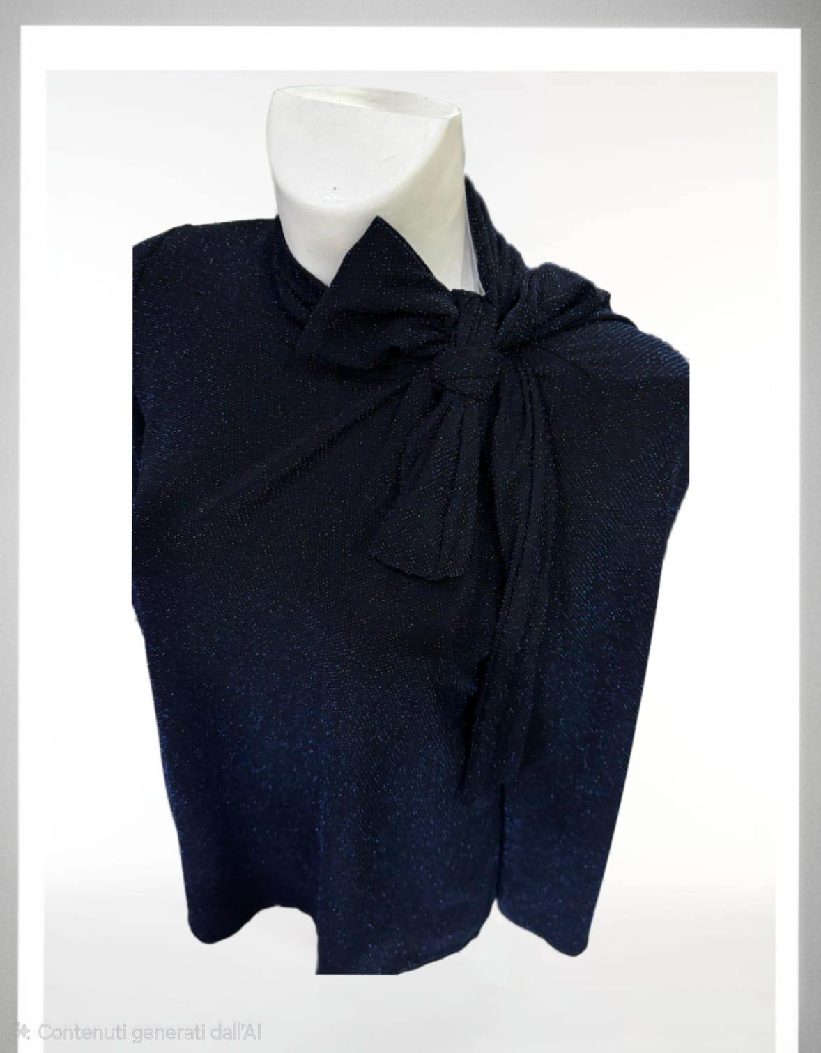 Maglia blu con il lurex