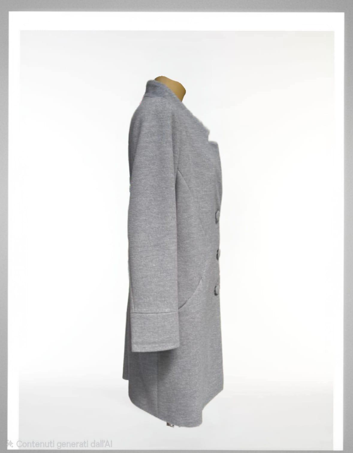 Cappotto mono petto con tre bottoni