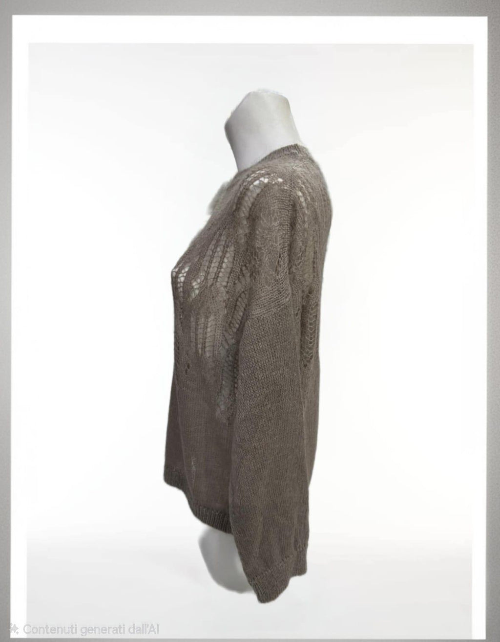 Maglia beige traforata