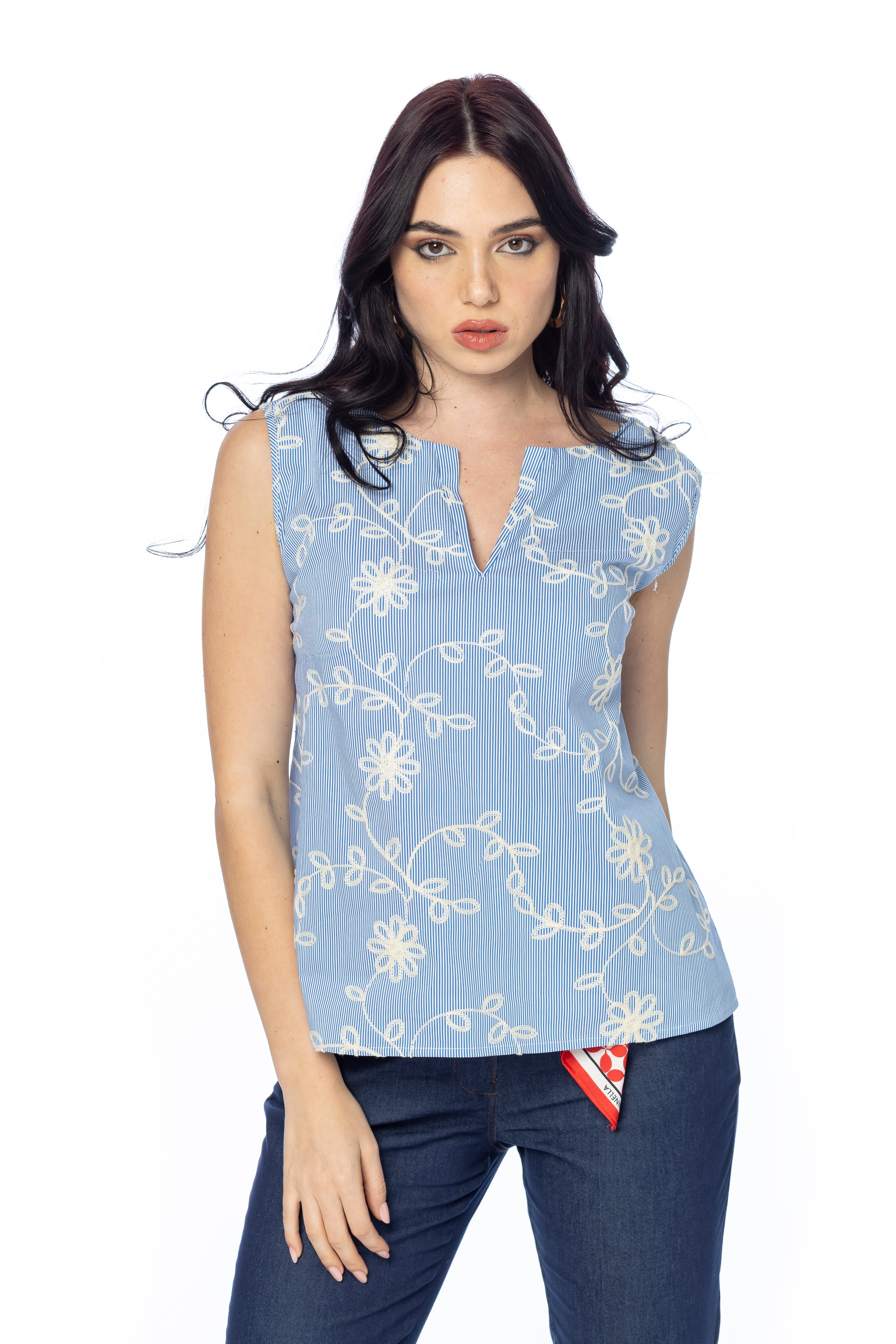 Blusa smanicata