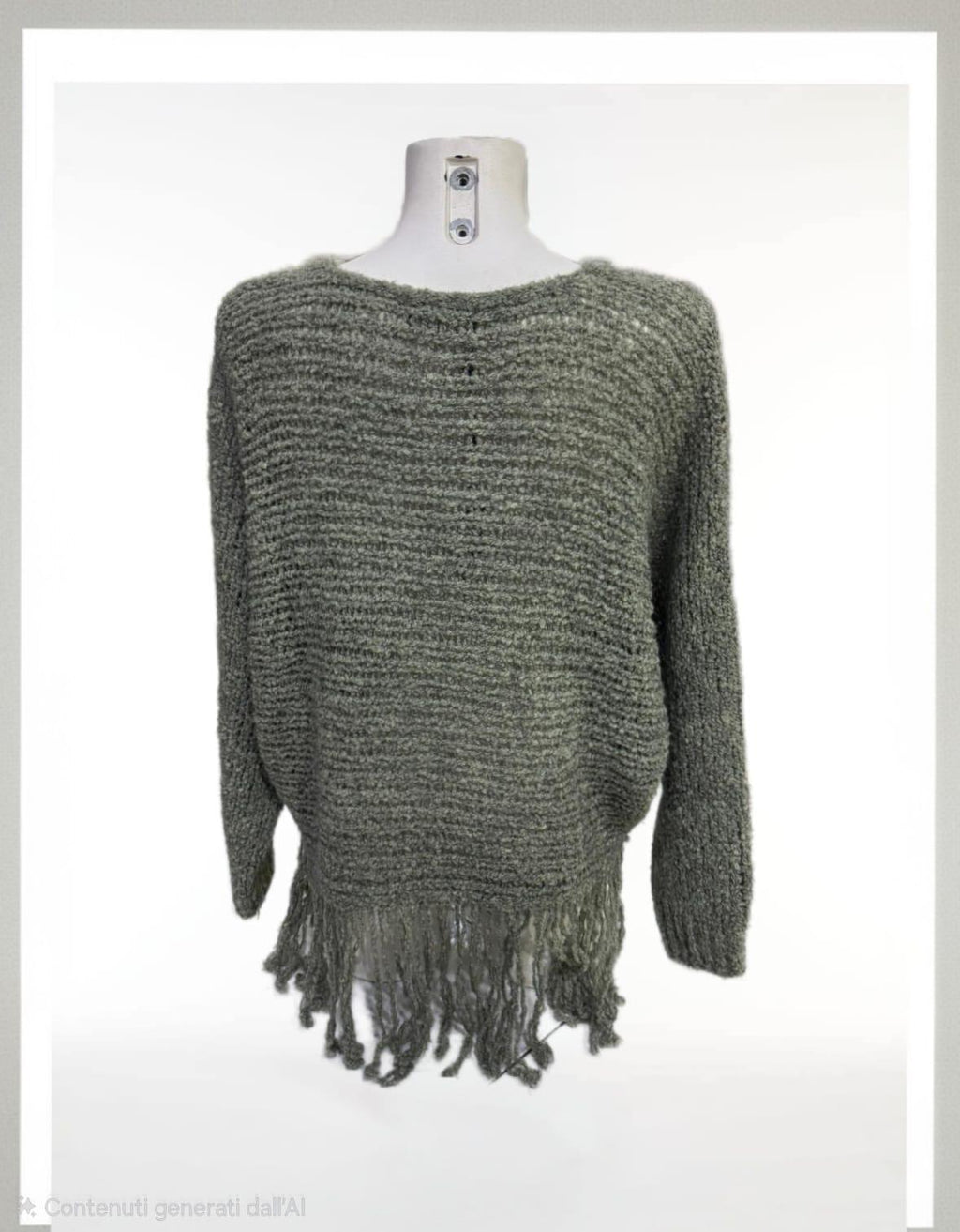 Maglione oversize verde con frange al fondo