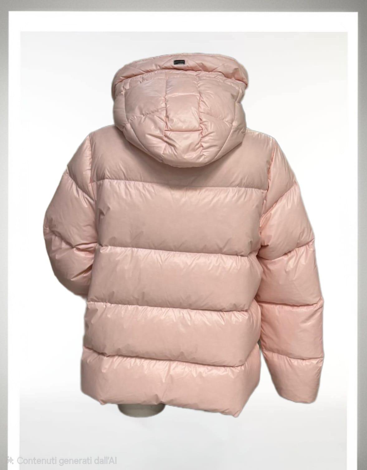 Piumino in piuma d’oca con cappuccio